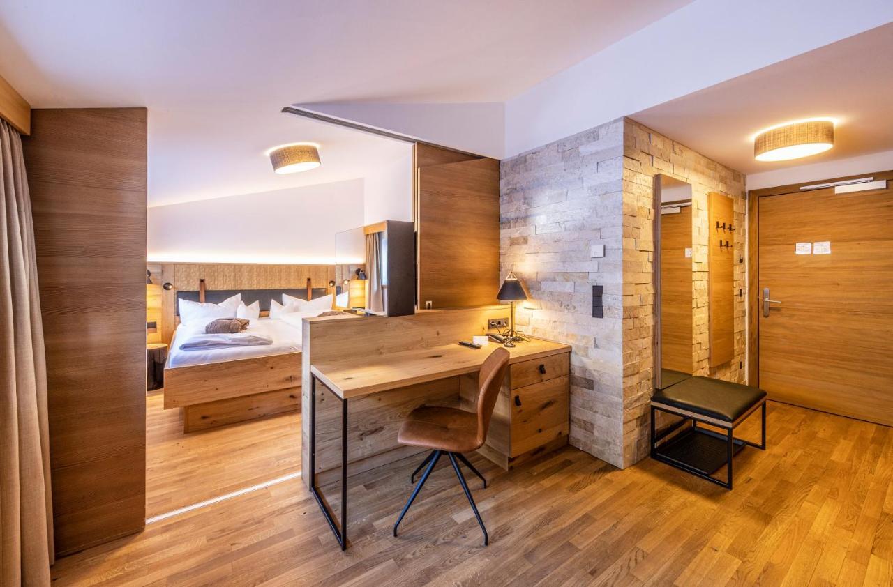 Alpen Hotel Post Au (Vorarlberg) Екстериор снимка