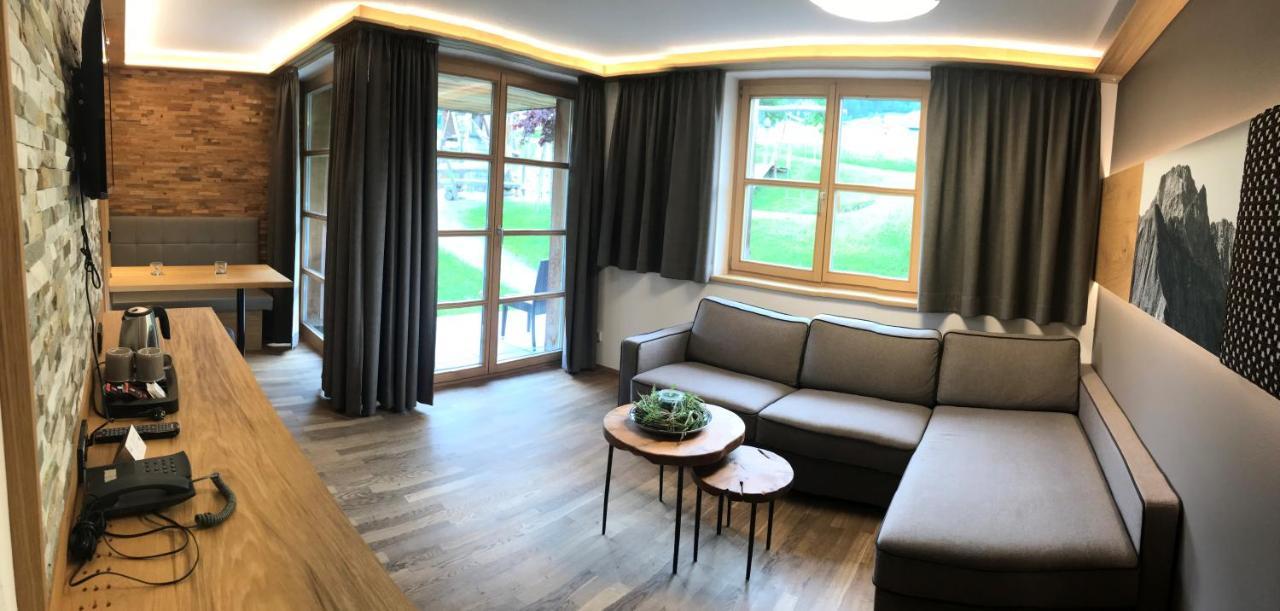 Alpen Hotel Post Au (Vorarlberg) Екстериор снимка