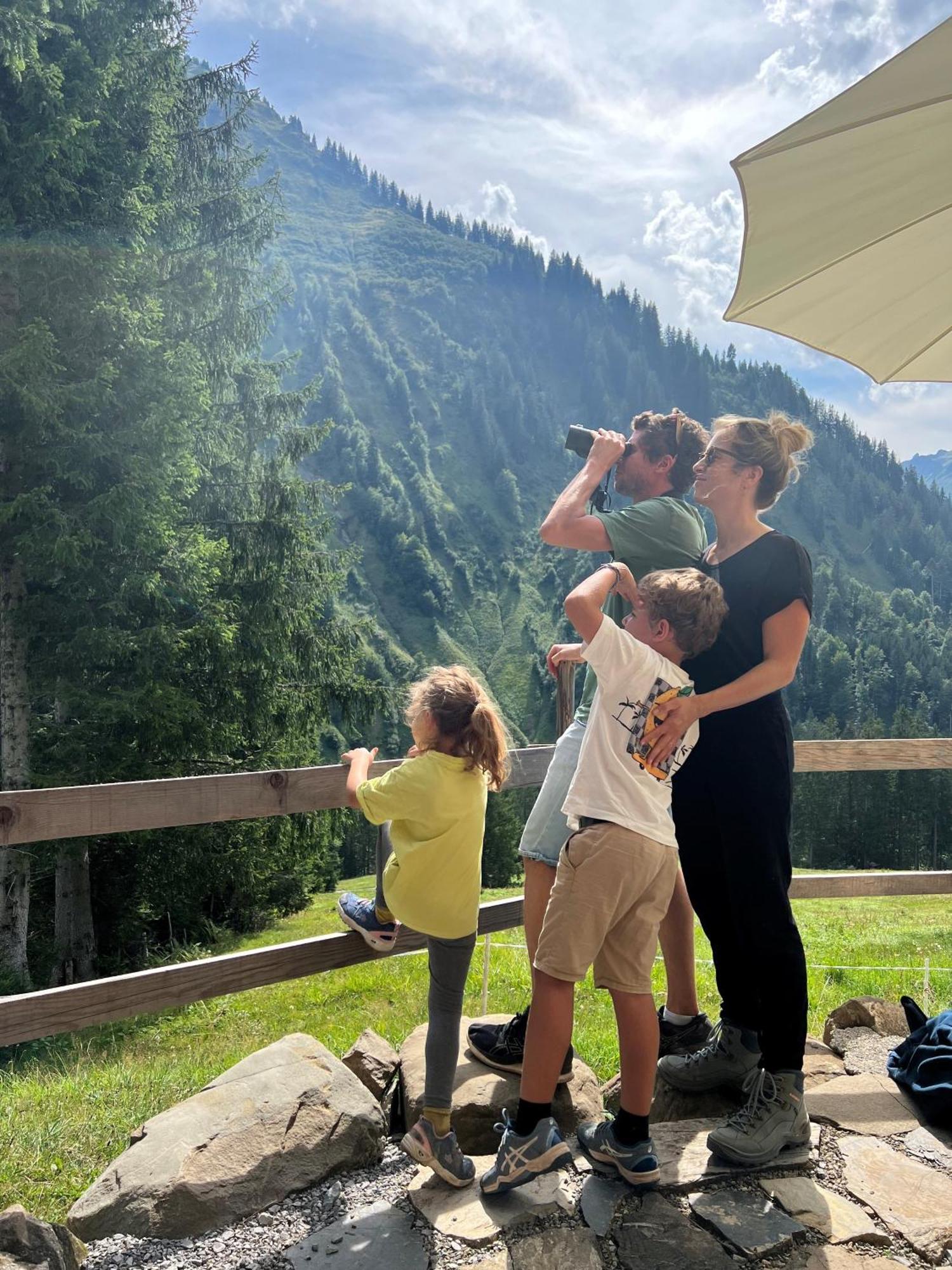 Alpen Hotel Post Au (Vorarlberg) Екстериор снимка