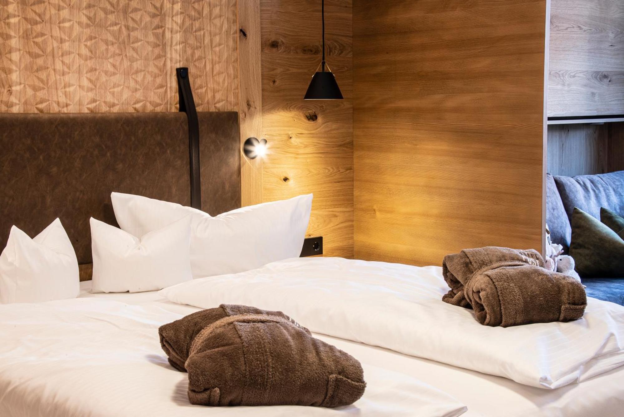 Alpen Hotel Post Au (Vorarlberg) Екстериор снимка