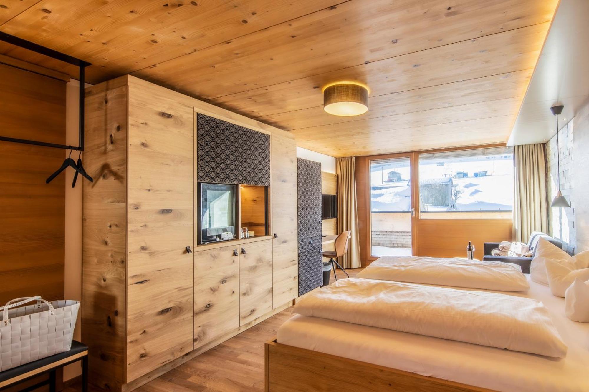 Alpen Hotel Post Au (Vorarlberg) Екстериор снимка