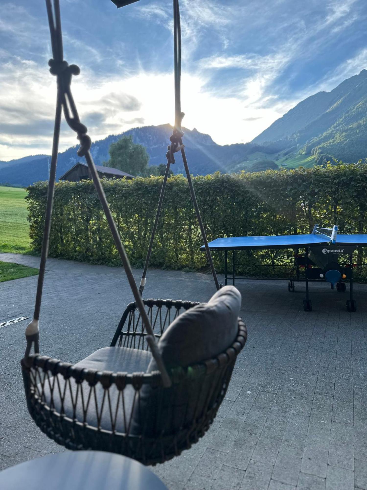 Alpen Hotel Post Au (Vorarlberg) Екстериор снимка