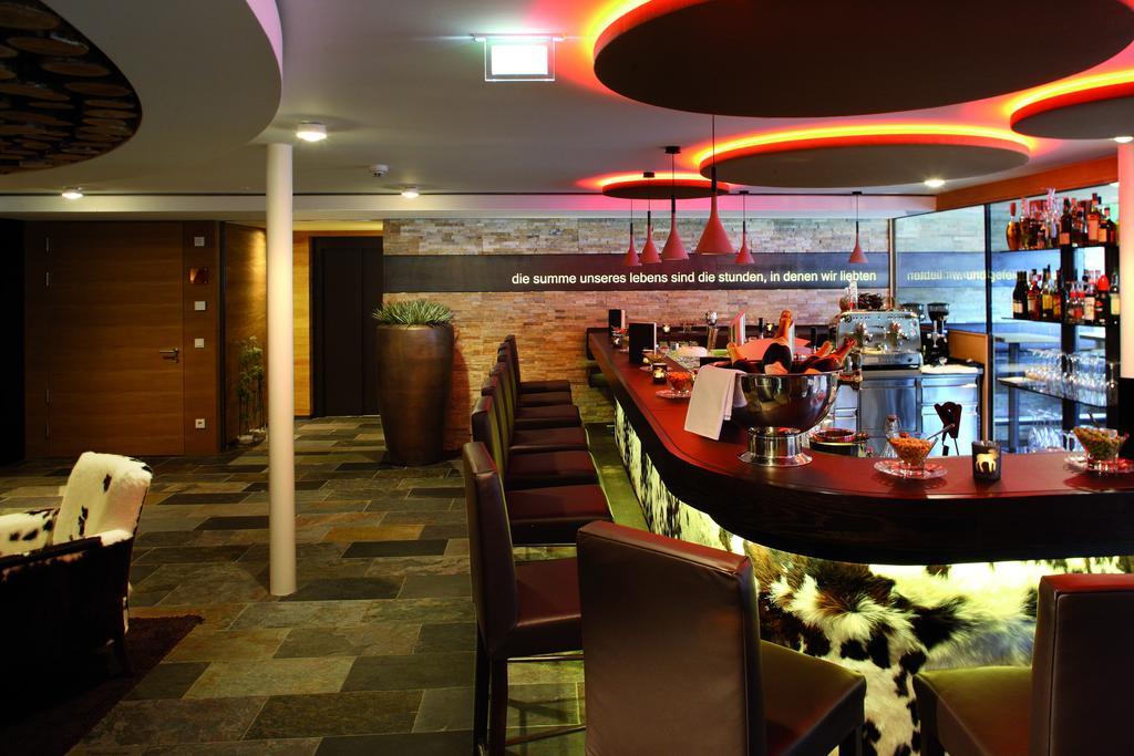 Alpen Hotel Post Au (Vorarlberg) Екстериор снимка